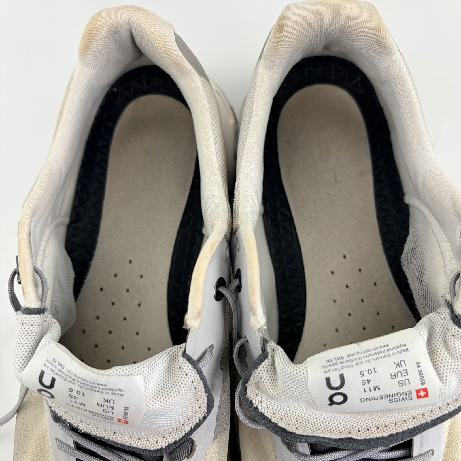 On Running CloudTec Cream Gray Running Shoes Men’… - image 7