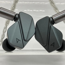 Astell&Kern AK ZERO2 IEM Quad-brid Driver 2 OFC Cable IRV-AK-ZERO2 Used Japan