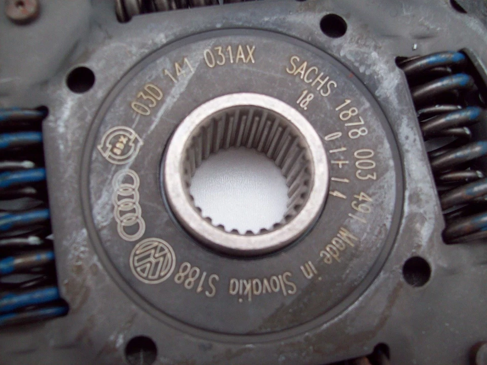 VW Polo 6R 9N Clutch Centre Plate Genuine 03D141031AX 2000-2015 - Image 3 of 3