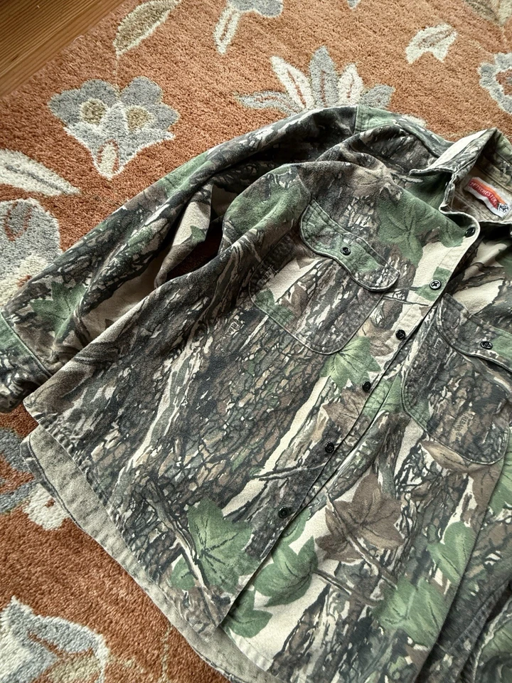 Vintage Winchester Men’s Large Shirt Hunting Sherpa Camo Realtree Trebark Cotton - Image 2 of 4