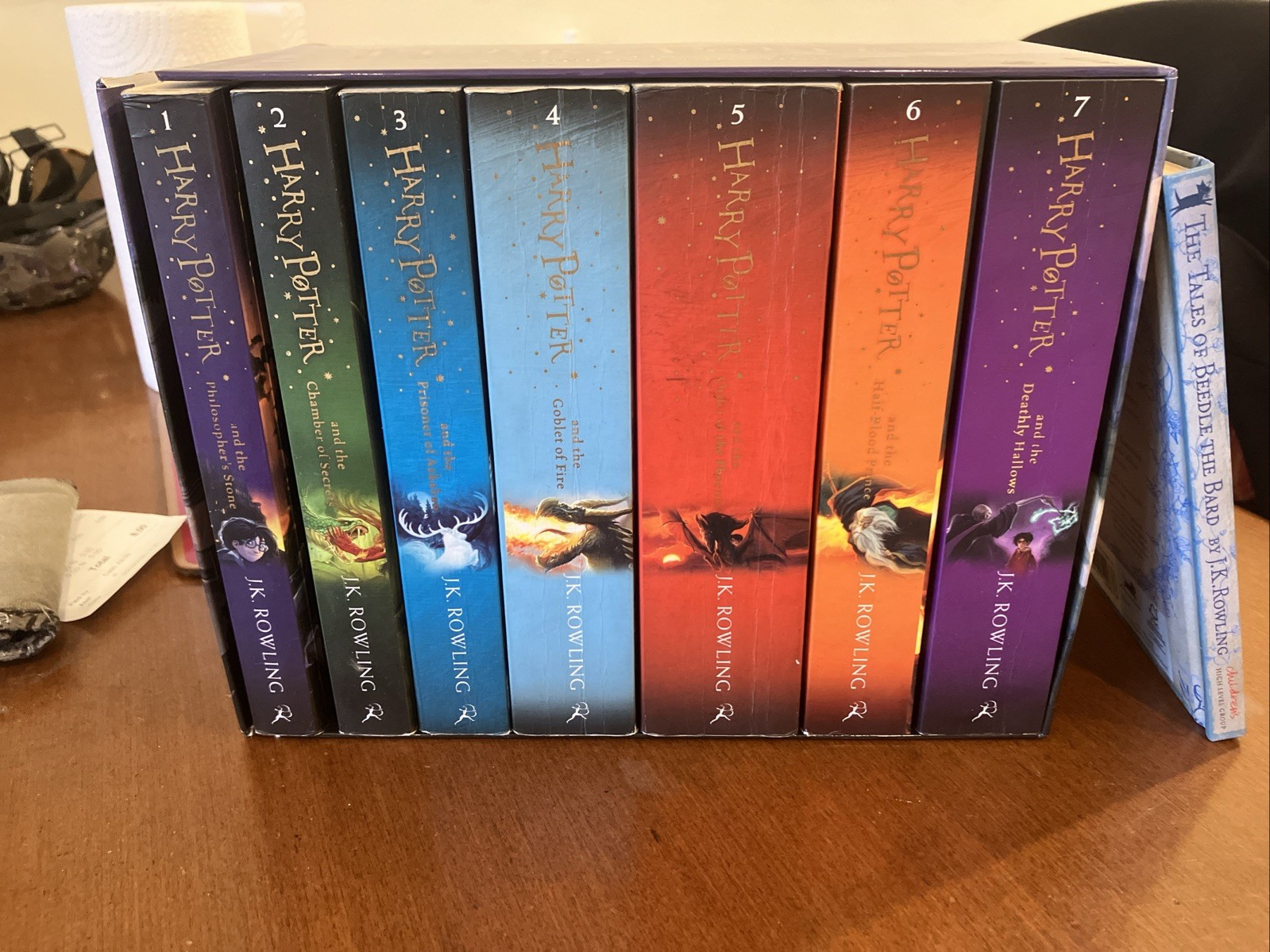 Harry Potter The Complete Collection 7 Books Box Set + Tales Of Beedle The Bard