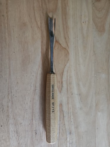 Pfeil Swiss Made 9F/15 Schnitzbeitel Hochwertiger Stahl