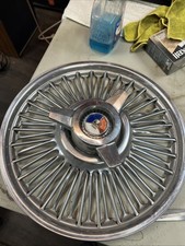 1 Oem 1963-64 Ford Galaxie 14 Wire Spoke 3-bar Spinner Hubcap Wheel Cover 0a 1 Oem 1963-64 Ford Galaxie 14 Wire Spoke 3-bar Spinner Hubcap Wheel Cover 0a