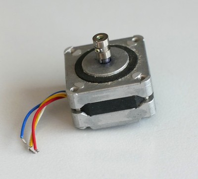 Schrittmotor 12V (evtl. auch bis 24V), Stepper