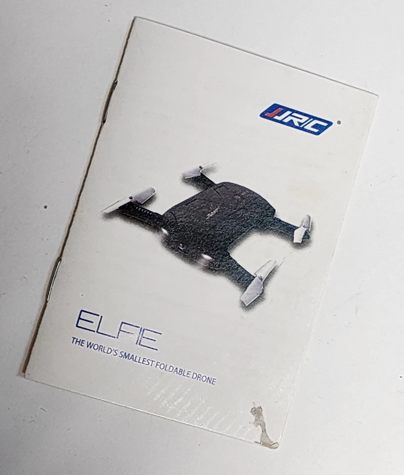 JJRC Elfie Selfie Foldable Pocket Quadcopter Drone box manual charger props bag - Image 4 of 4