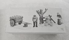 Dept 56 HARVEST TIME Set of 4 Accessory Heritage Village Collection 5941-2