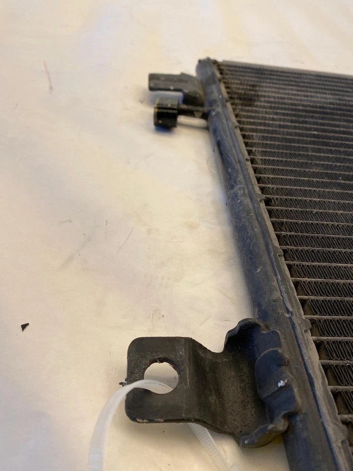 1998 - 2003 JAGUAR XJ8 4,0 л кондиционер конденсатор в сборе OEM - Изображение 4 из 4