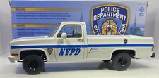GREENLIGHT 1/18 Scale 1984 CHEVROLET CUCV “M1008 NEW YORK CITY POLICE DEPT.”
