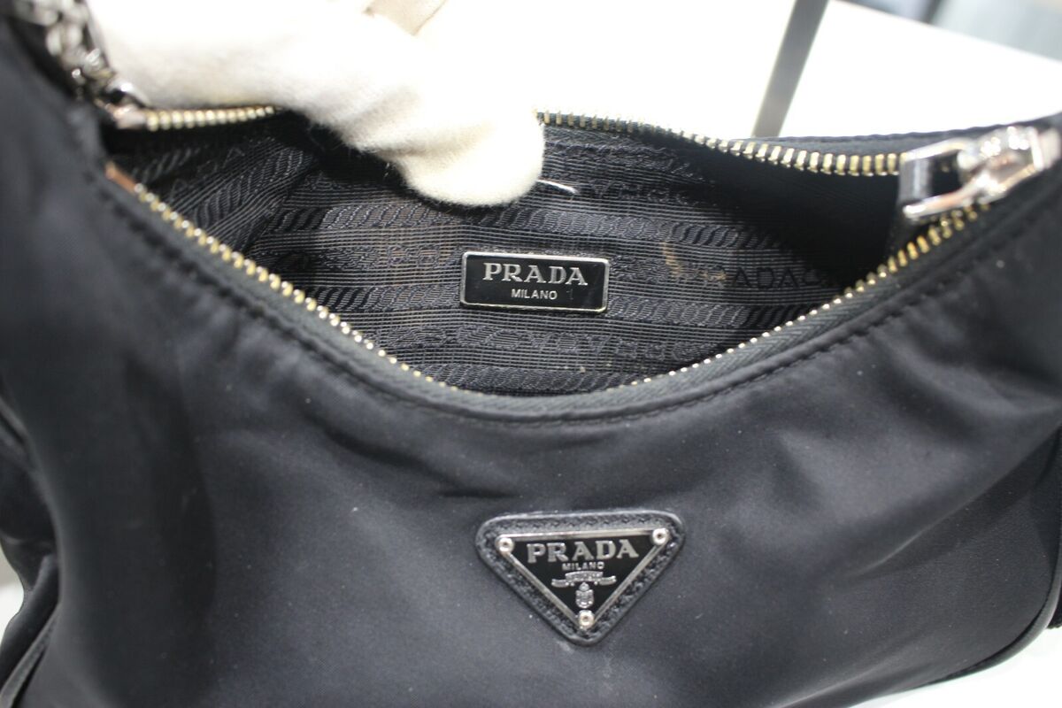 Prada Re-Edition 2005 Nylon Bag Black with Chain | eBay Prada Re-Edition 2005 Nylon Bag Black with Chain | eBay