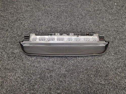 BMW 7 G11 G12 2017 Dritte Bremsleuchte234 7342972 TKA11158