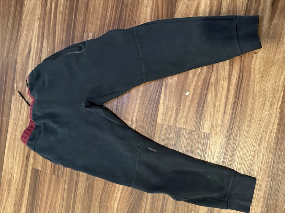 Nike Tech бордовый и черный толстовка с капюшоном и брюки свитер средний $270 - Изображение 3 из 4