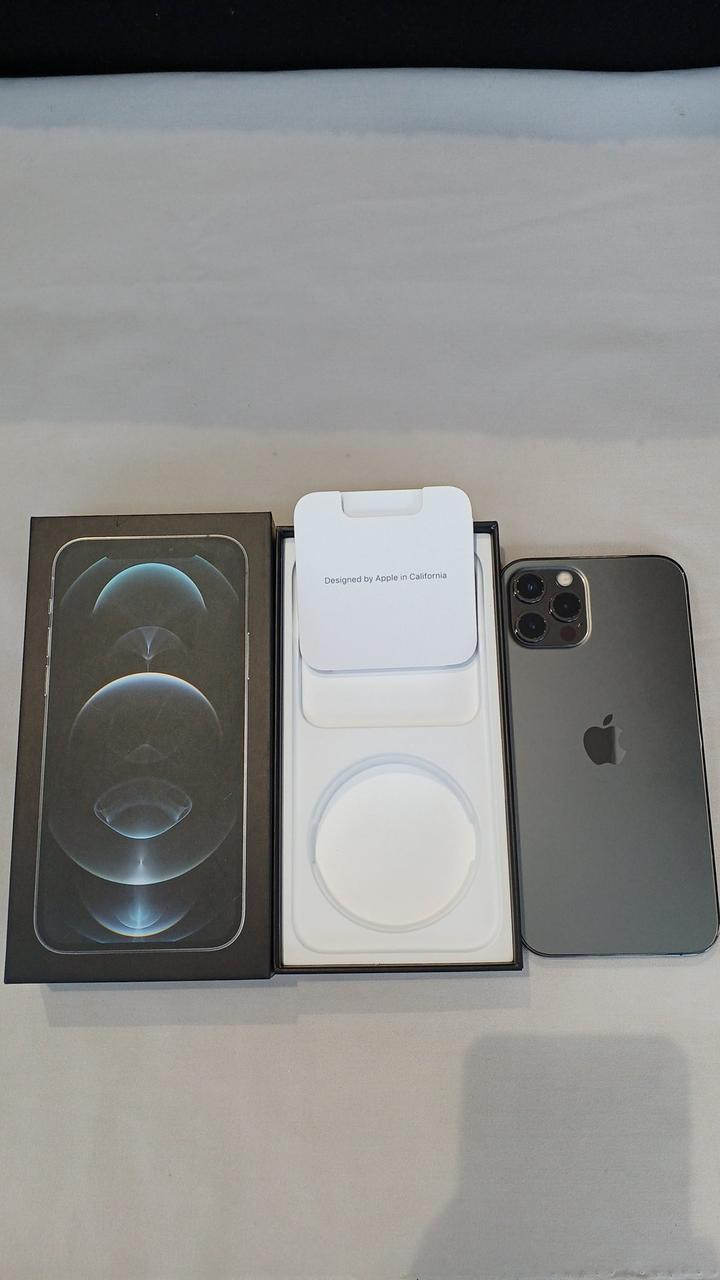 Apple iPhone 12 Pro MGM53J/A SIM-Free Unlocked Smartphone