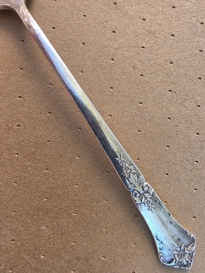 Cubiertos de plata de ley "majestuosos" State House 9 piezas 3 tenedores 5 cucharas 1 cuchillo Foto 4 de 4