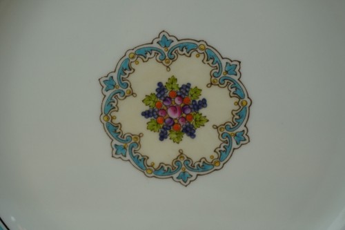 Wedgwood Florentine W2714 Turquoise (4) Dinner Plates, 10 5/8" (G40) - Picture 7 of 12