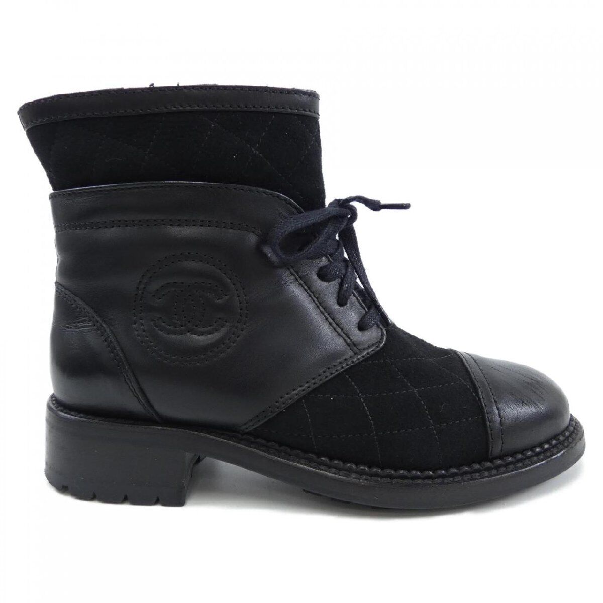 CHANEL Boots Black Stylish beautiful item Elegant Good CHANEL Boots Black Stylish beautiful item Elegant Good