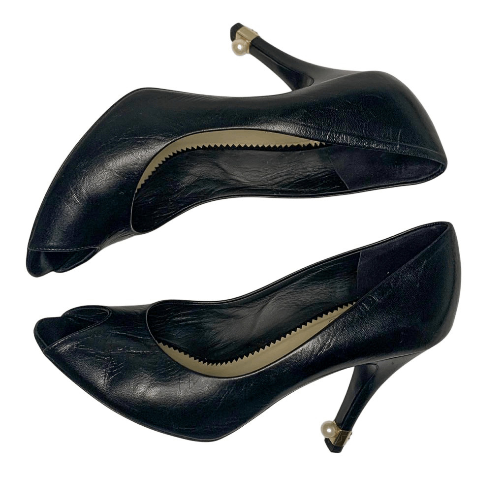 Chanel Interlocking CC Logo Black Leather Pumps EU 37 US 6-6.5 Pearl High Heels thumbnail 8