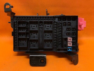 06 F-250 F-350 DASH FUSEBOX FUSE JUNCTION BCM BOX RELAY 6C3T-14A067-BD