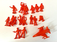 Tim Mee GALAXY LAZER TEAM orange and red lots of figures with 2 jets