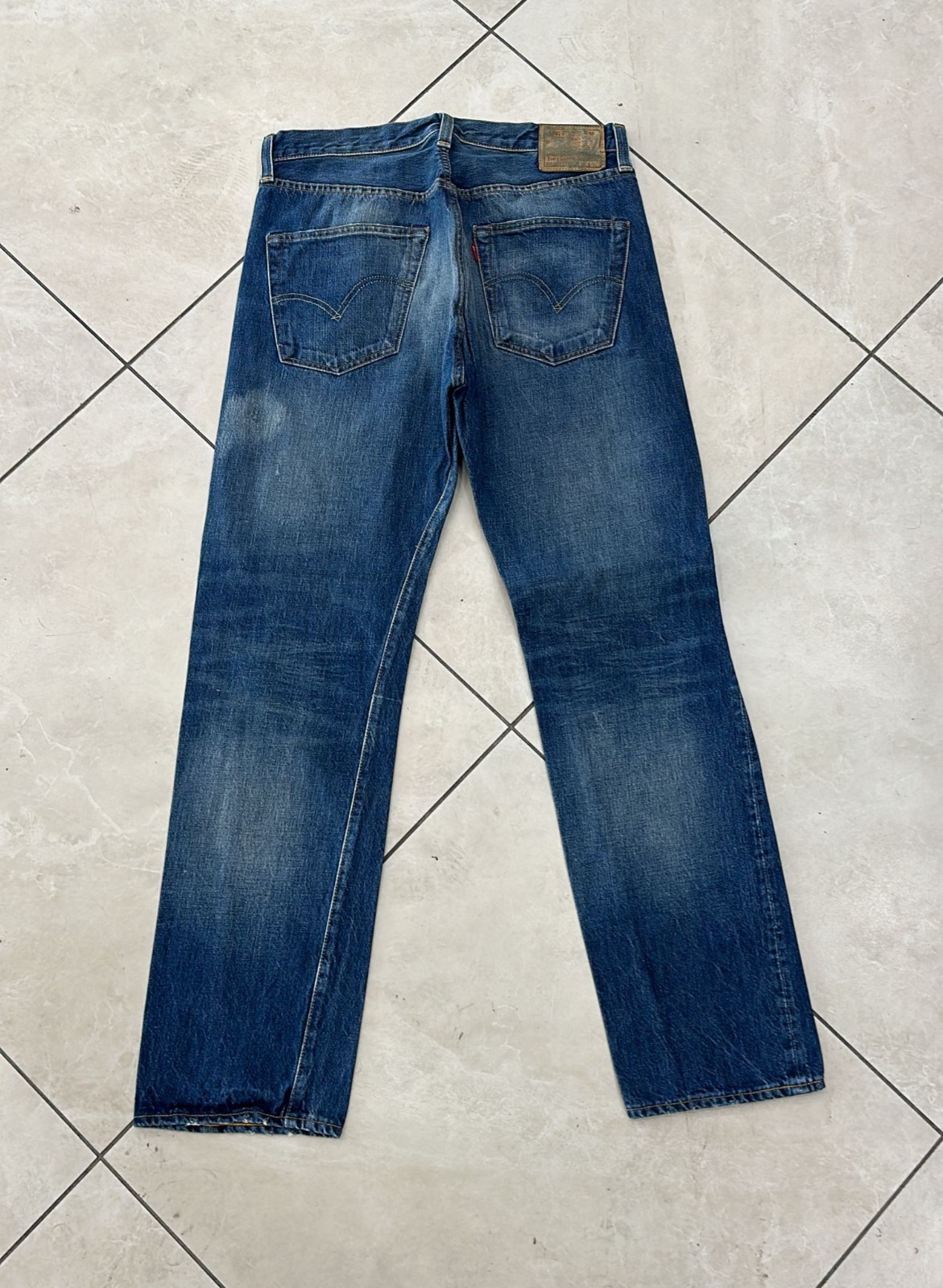 LVC Levi's Vintage Clothing 1947 32x32 501XX BigE Selvedge Jeans RARE