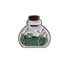 Frog Enamel Metal Pin / Brooch , Frog Metal Hat Pin