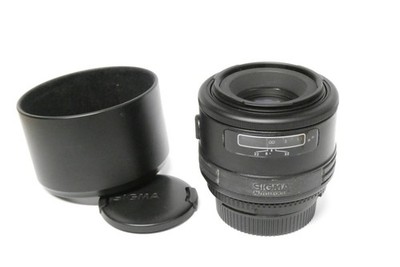 Sigma AF 2,8 / 90 mm  Macro Objektiv für Nikon AF    gebraucht