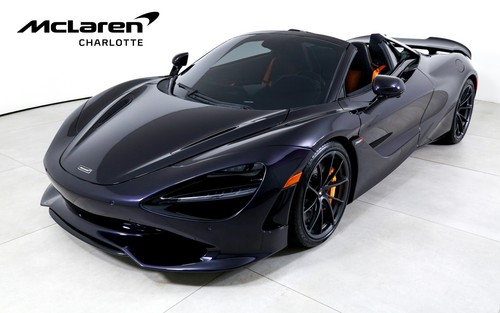 2024 McLaren 750S 