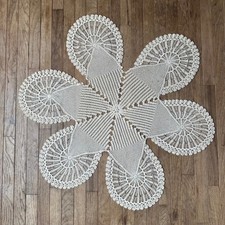 Vintage Handmade Crochet Flower Doily Tablecloth Cream Lace Table Runner