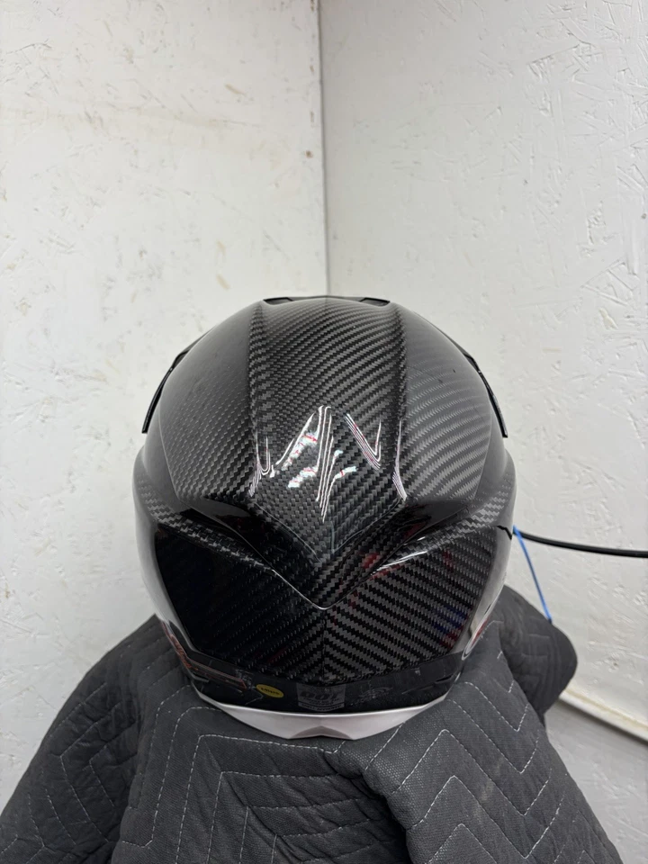 Casco Bell Moto-10 Esférico MIPS Brillo Negro/Blanco Talla Pequeña - 7146516 Foto 4 de 4