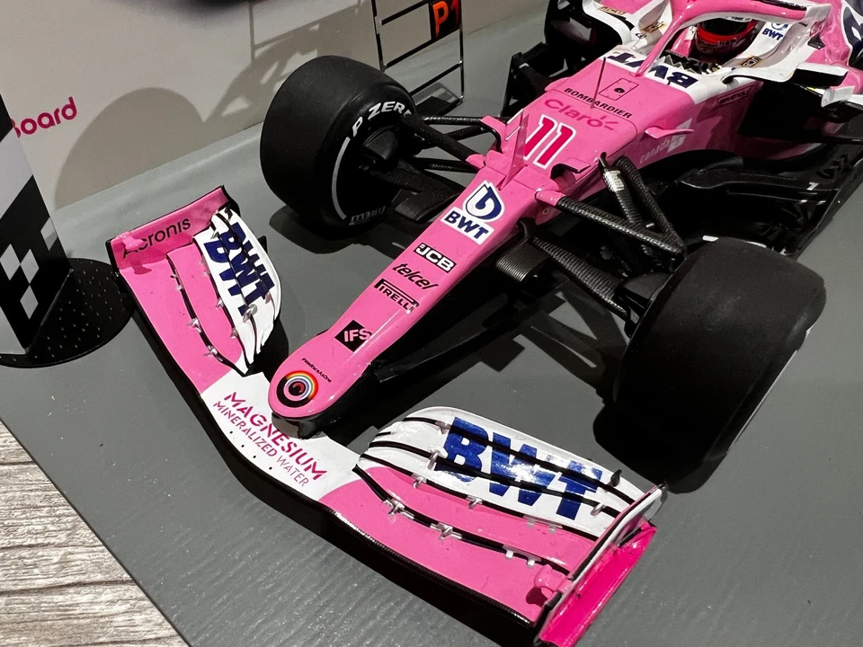 Spark 1:18 Racing Point Mercedes RP20 Sergio Perez GP Sakhir 2020 1st Win - Bild 2 von 4