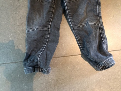 Gap Kids Black Denim Jeans with Elastic Band Size 3T - Picture 3 of 5