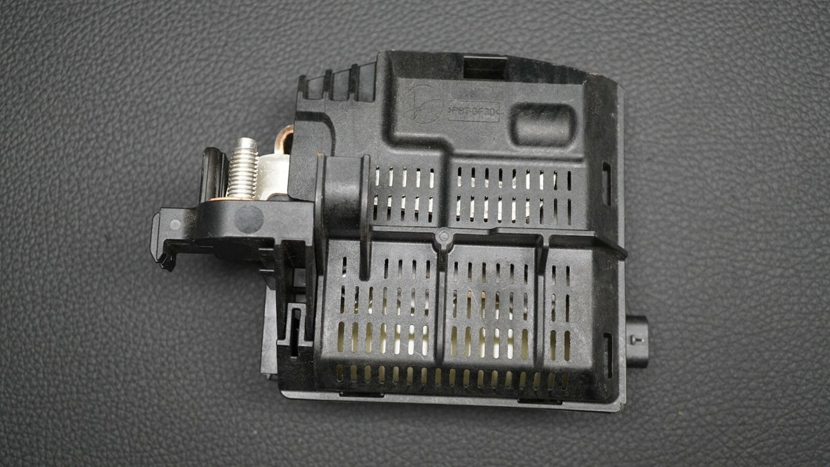 OEM MERCEDES BENZ GLE GLS W166 X166 C292 CURRENT LIMITER ECU  