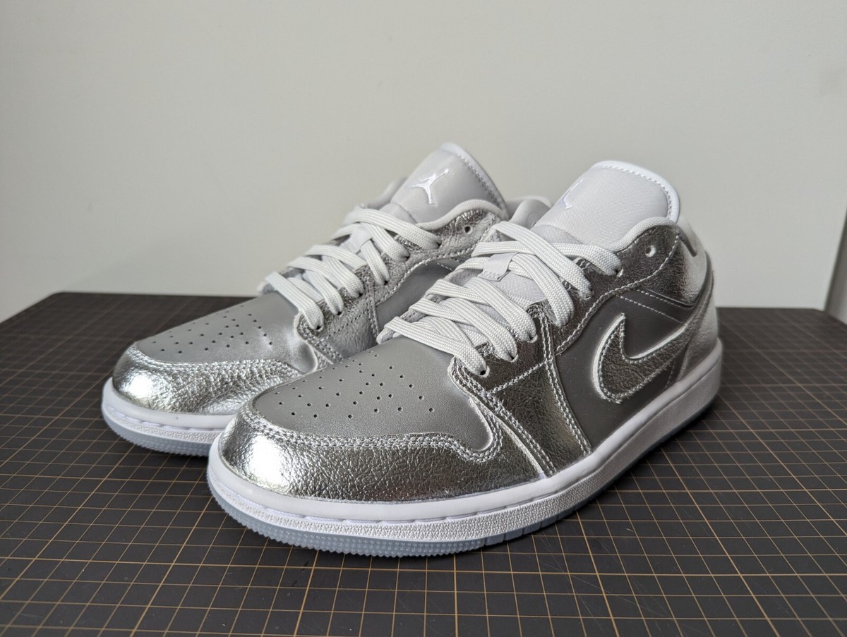 US8 - WMNS Air Jordan 1 SE Low Metallic Silver FN5030-001 | eBay