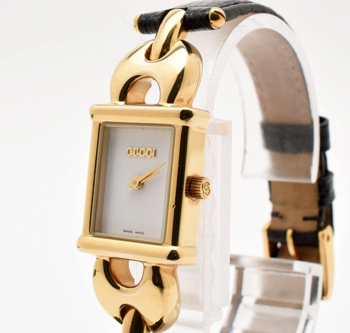 Montre femme vintage [presque comme neuve] GUCCI 1800L ceinture noire quartz doré du JAPON