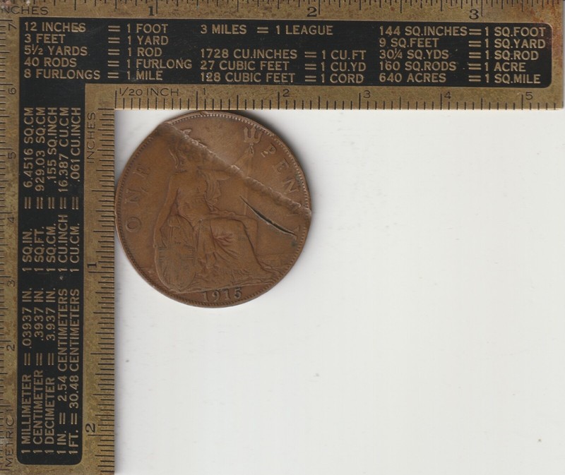 United Kingdom Qty 1 Coin 1915 UK England British predecimal one 1 penny copper