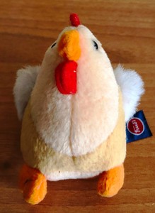 peluche gallina trudi