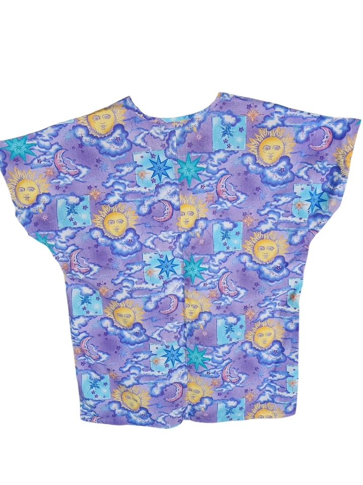 Top de mujer Simply Basic Suns and Moon Scrun talla pequeña cuello en V manga corta Foto 2 de 4