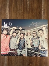‘King Gizzard & The Lizard Wizard’ Band Signed 11x14 Photo Ambrose & Michael