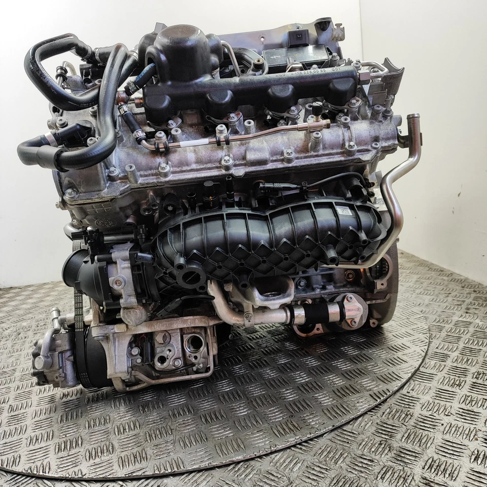 MERCEDES-BENZ AMG GT C190 Bare Engine 178.980 4.0 Petrol 340kw 2016 31458186 - Image 3 of 4