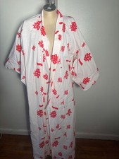 Japanese Vintage White Kimono Cotton Red china kanji traditional Length 58 in