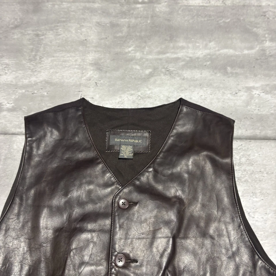复古 Banana Republic 皮革背心男式 XL 棕色纽扣后背 — 第 2/4 张图片