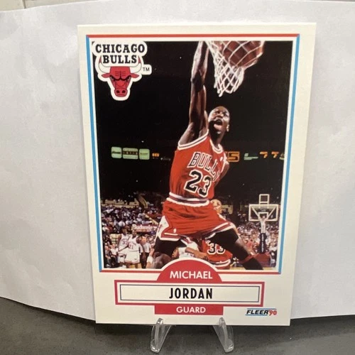 Fleer 1990-91 Michael Jordan #26 Chicago Bulls Base Set NBA Basketball Card