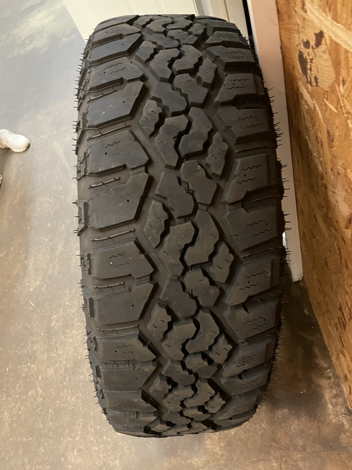 Set Of 4 Wheels & Mud Tires - 275/65r20 | eBay
