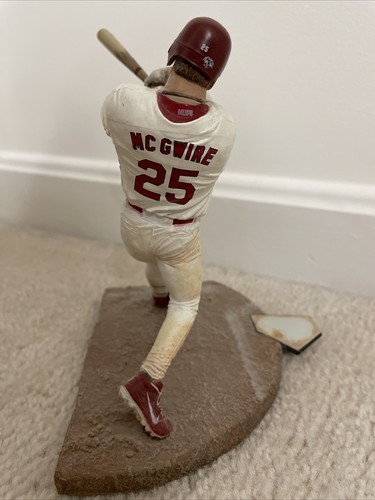 MARK MCGWIRE FIGUR 2000 ST LOUIS CARDINALS MCFARLANE - Bild 3 von 8