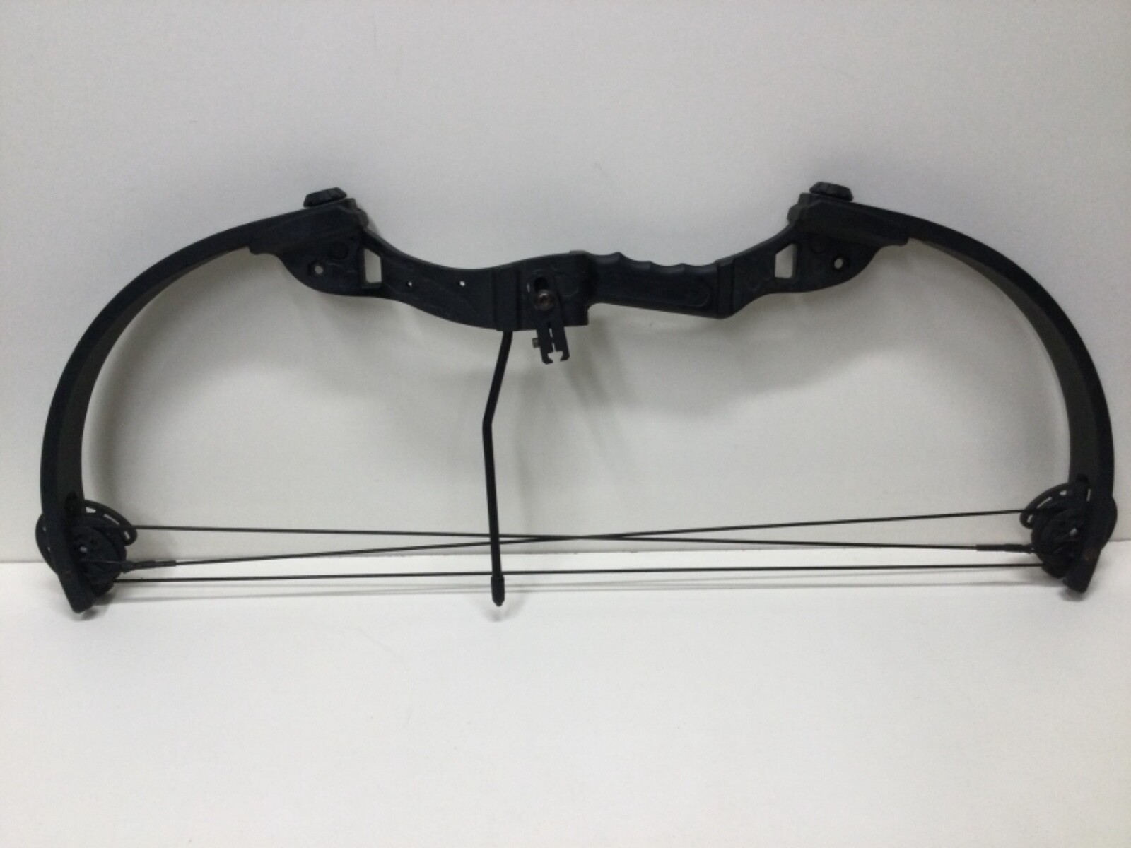 Youth Compound Bow Tomcat Green And Black Bow Hunting