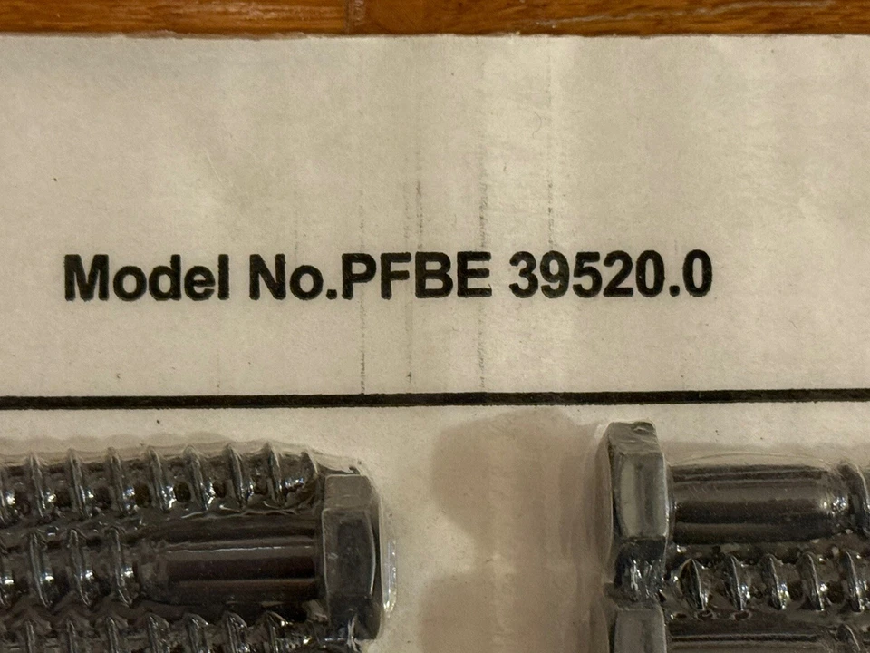 16 PCS 3/8”x3” Lag Screws Preform Carbon Strength Foldable Wall Rack PFBE39520.0 - Image 2 of 2