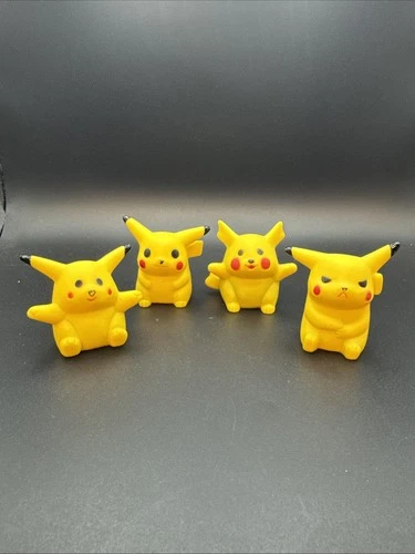Vintage 1990’s Pokemon Vinyl Pikachu Squeeze Toy Lot (4)