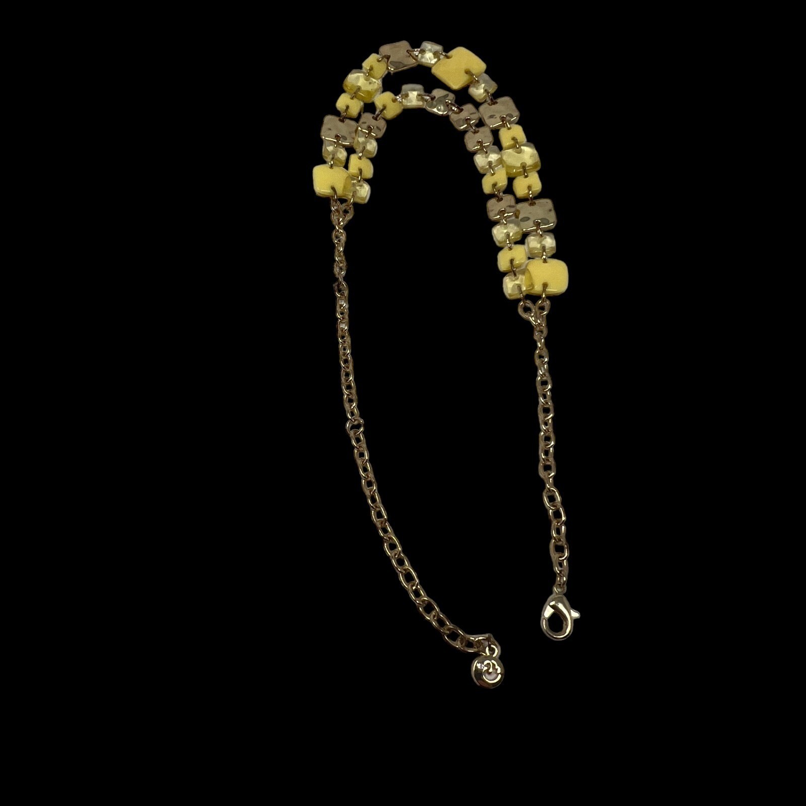 Vintage Necklace Solid and Translucent Graduated … - image 2