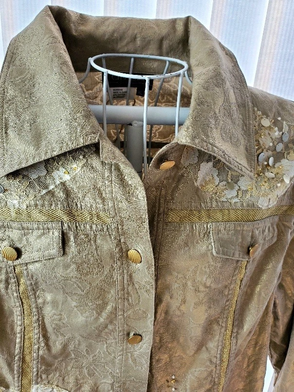 Camisa/chaqueta Western ajustada dorada con patrón de textura metálica manga larga L/XL Foto 4 de 4