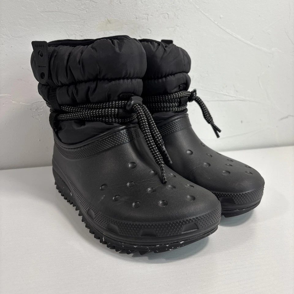 Crocs Classic Neo Puff Luxe Women’s Sz 7 Black Waterproof Adjustable Strap Boots - Image 2 of 4