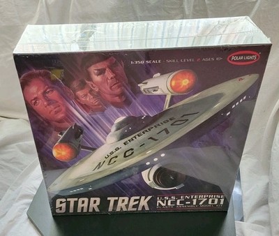 NEW/SHRINK Polar Lights  Star Trek USS ENTERPRISE NCC-1701  1/350 Scale